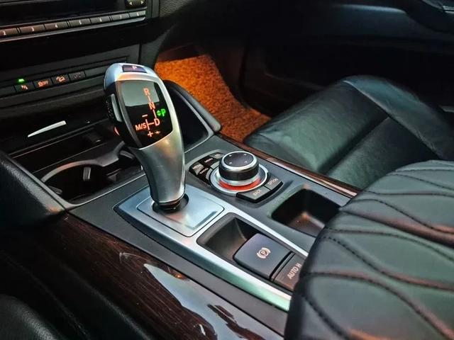 BMW X6 3.0D - автомобили, коли, обяви за нови и употребявани 10