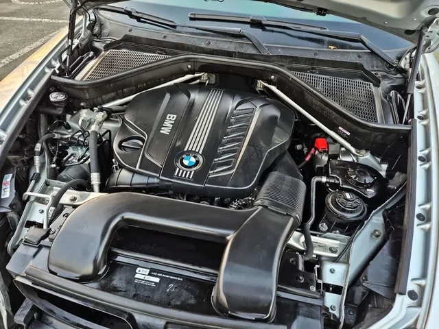 BMW X6 3.0D - автомобили, коли, обяви за нови и употребявани 6