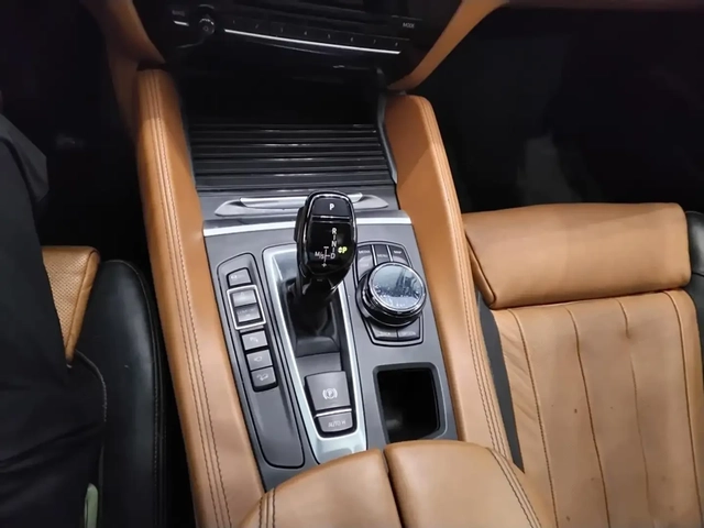 BMW X6 XDRIVE35I M SPORT+ * ФУЛ ЕКСТРИ* * КРАЙНА ЦЕНА* - автомобили, коли, обяви за нови и употребявани 13