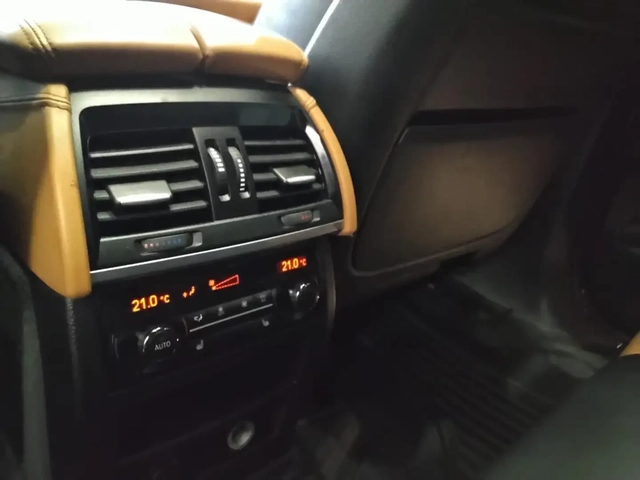 BMW X6 XDRIVE35I M SPORT+ * ФУЛ ЕКСТРИ* * КРАЙНА ЦЕНА* - автомобили, коли, обяви за нови и употребявани 16