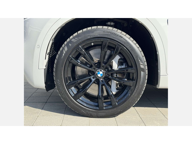 BMW X6 M50d - автомобили, коли, обяви за нови и употребявани 3