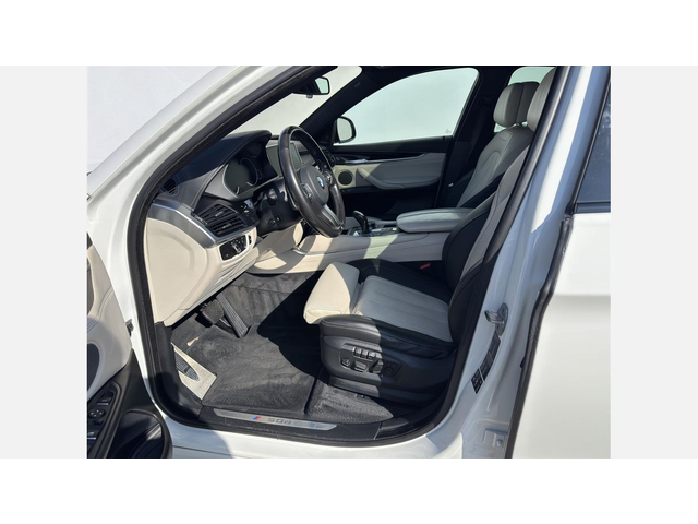 BMW X6 M50d - автомобили, коли, обяви за нови и употребявани 6