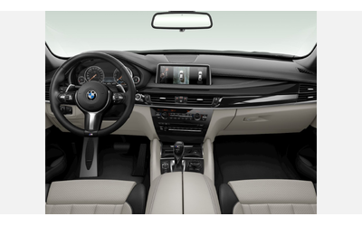 BMW X6 M50d - автомобили, коли, обяви за нови и употребявани 9