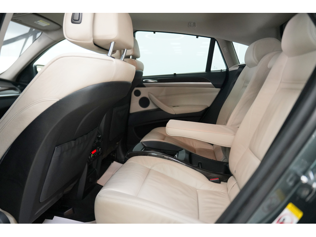 BMW X6 X6 3.5i xDrive - автомобили, коли, обяви за нови и употребявани 12