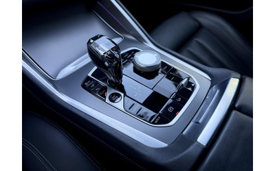 BMW X6 X6 30d xDrive M Pack - автомобили, коли, обяви за нови и употребявани 7