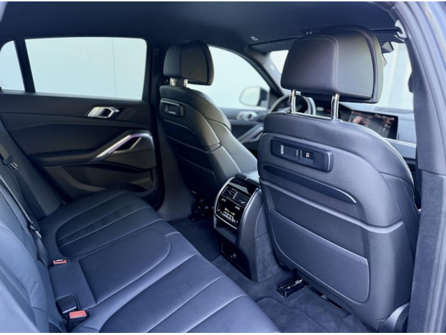 BMW X6 X6 30d xDrive M Pack - автомобили, коли, обяви за нови и употребявани 8