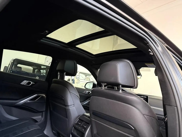 BMW X6 X6 4.0i xDrive M-Pack - автомобили, коли, обяви за нови и употребявани 8