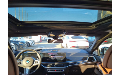 BMW X6 X6 40i xDrive M-Pack - автомобили, коли, обяви за нови и употребявани 9