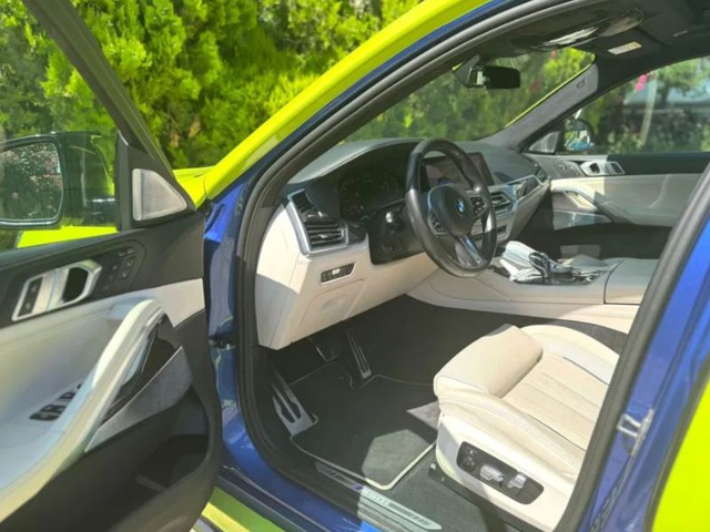 BMW X6 X6 M50i xDrive 4.4 700 к.с. - автомобили, коли, обяви за нови и употребявани 4