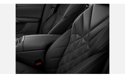 BMW X6 xDrive30d - автомобили, коли, обяви за нови и употребявани 8