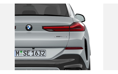 BMW X6 xDrive30d - автомобили, коли, обяви за нови и употребявани 6