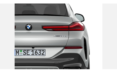 BMW X6 xDrive30d - автомобили, коли, обяви за нови и употребявани 6