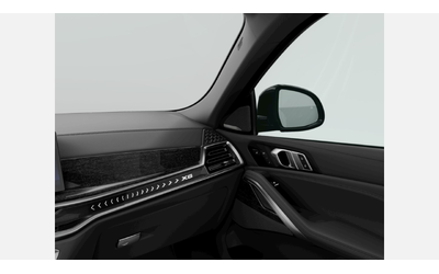 BMW X6 xDrive40d - автомобили, коли, обяви за нови и употребявани 10