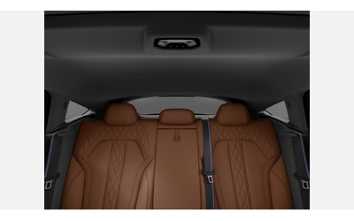 BMW X6 xDrive40i - автомобили, коли, обяви за нови и употребявани 11