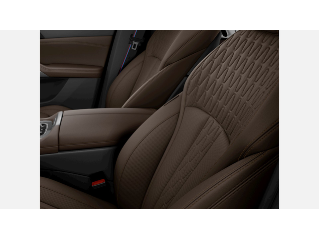 BMW X6 xDrive40i - автомобили, коли, обяви за нови и употребявани 8