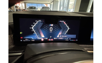 BMW X7 40d - автомобили, коли, обяви за нови и употребявани 12