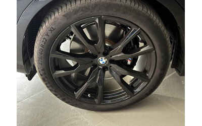 BMW X7 40d - автомобили, коли, обяви за нови и употребявани 6