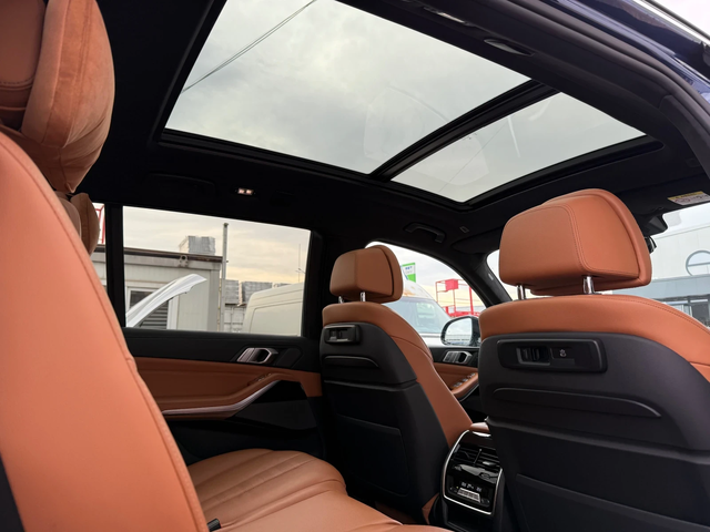 BMW X7 M50D+ 7места+ TV+ Head Up+ Панорама+ 360камера - автомобили, коли, обяви за нови и употребявани 10