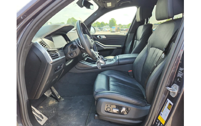 BMW X7 M50I* DISTRONIC* 360* HARMAN/KARDON* ОБДУХВАНЕ* - автомобили, коли, обяви за нови и употребявани 6