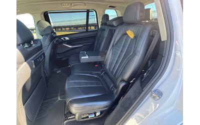 BMW X7 Mineral White Metallic - автомобили, коли, обяви за нови и употребявани 11