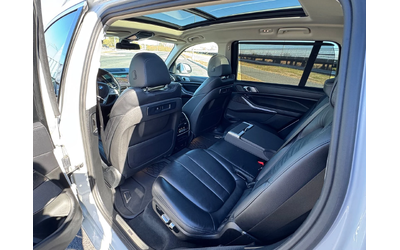 BMW X7 Mineral White Metallic - автомобили, коли, обяви за нови и употребявани 12