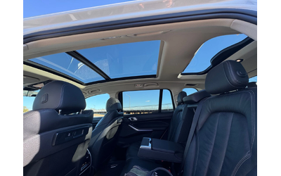 BMW X7 Mineral White Metallic - автомобили, коли, обяви за нови и употребявани 9