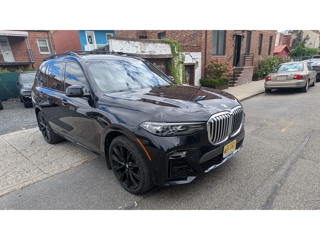 BMW X7 M Sport Line* White Merino Leather - автомобили, коли, обяви за нови и употребявани 0