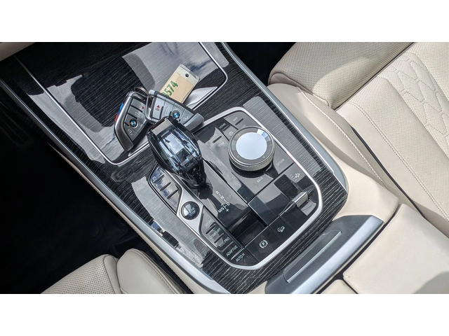 BMW X7 M Sport Line* White Merino Leather - автомобили, коли, обяви за нови и употребявани 15