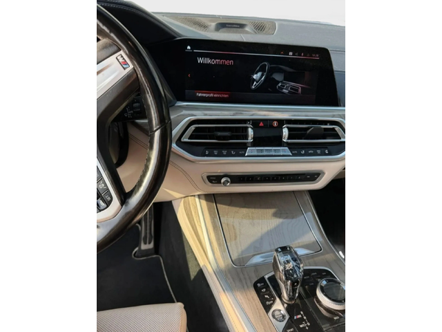 BMW X7 ОЧАКВАН ВНОС BMW X7 M50d Individual* 3xTV* 6+ 1 - автомобили, коли, обяви за нови и употребявани 3