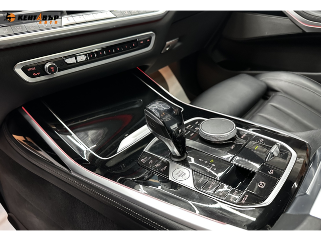 BMW X7 3.0i 340 к.с./XDrive 40i - автомобили, коли, обяви за нови и употребявани 21