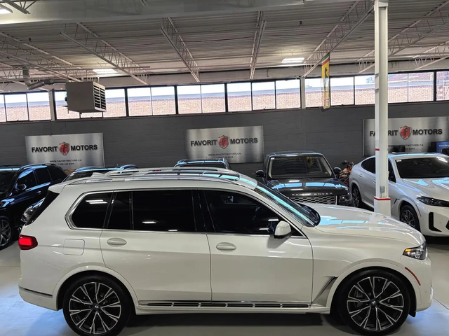 BMW X7 * INDIVIDUAL* 360CAM* DISTRONIC* PANO* - автомобили, коли, обяви за нови и употребявани 3