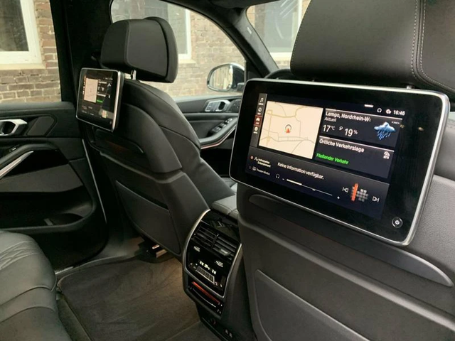 BMW X7 M50d - автомобили, коли, обяви за нови и употребявани 14