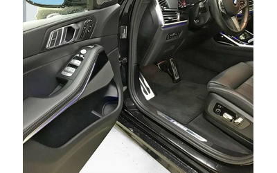 BMW X7 M50d - автомобили, коли, обяви за нови и употребявани 9