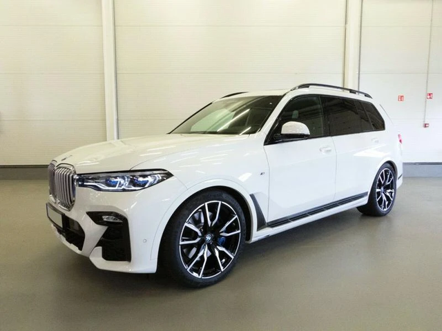 BMW X7 xDrive 30d M Sport - автомобили, коли, обяви за нови и употребявани 0