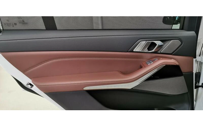 BMW X7 xDrive 30d M Sport - автомобили, коли, обяви за нови и употребявани 13