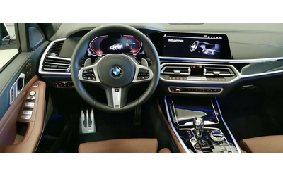 BMW X7 xDrive 30d M Sport - автомобили, коли, обяви за нови и употребявани 6