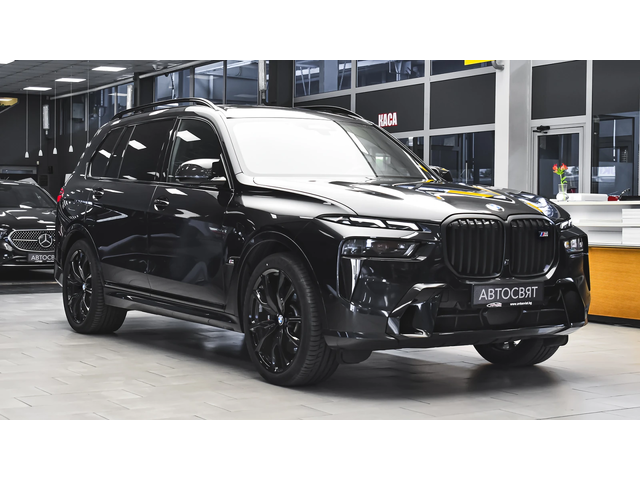 BMW X7 M60i xDrive MHEV Sportautomatic - автомобили, коли, обяви за нови и употребявани 4