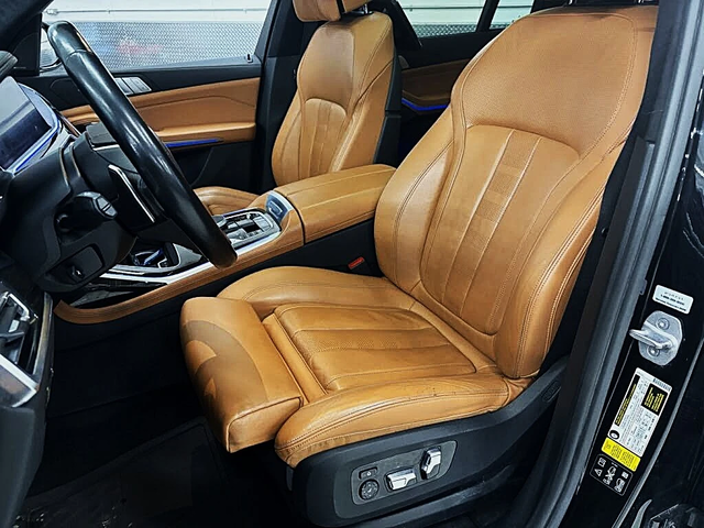 BMW X7 - автомобили, коли, обяви за нови и употребявани 8