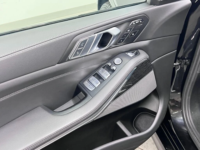 BMW X7 2021* M-PACK* HARMAN* 360* PANO* 7PASS* BLK OPTIC* - автомобили, коли, обяви за нови и употребявани 13