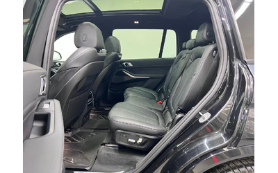 BMW X7 2021* M-PACK* HARMAN* 360* PANO* 7PASS* BLK OPTIC* - автомобили, коли, обяви за нови и употребявани 14