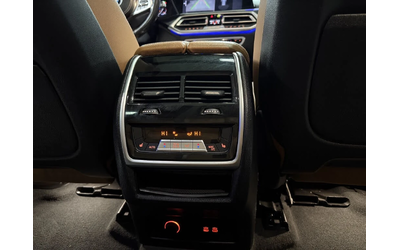 BMW X7 M-PK* M-BRAKES* B&W* 360* LA* ВЪЗДУХ* AMBIENT* KEY - автомобили, коли, обяви за нови и употребявани 12