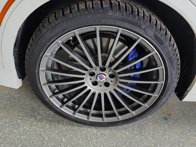 BMW X7 4.4L 8cyl AWD - автомобили, коли, обяви за нови и употребявани 5