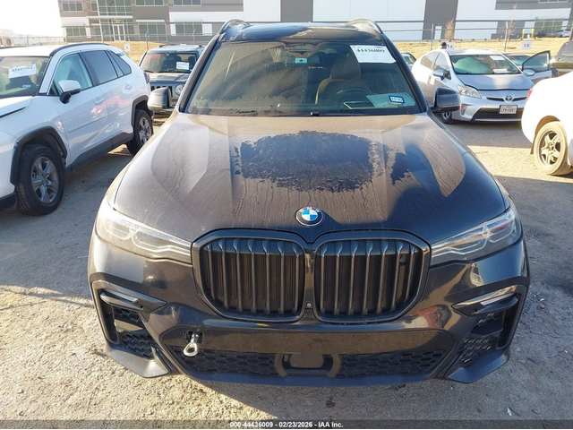 BMW X7 4.4L V-8 DI, DOHC, VVT, TURBO, 523HP All Wheel Drive - автомобили, коли, обяви за нови и употребявани 10