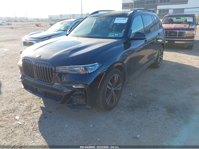 BMW X7 4.4L V-8 DI, DOHC, VVT, TURBO, 523HP All Wheel Drive - автомобили, коли, обяви за нови и употребявани 1