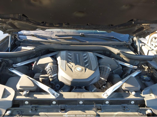 BMW X7 4.4L V-8 DI, DOHC, VVT, TURBO, 523HP All Wheel Drive - автомобили, коли, обяви за нови и употребявани 8