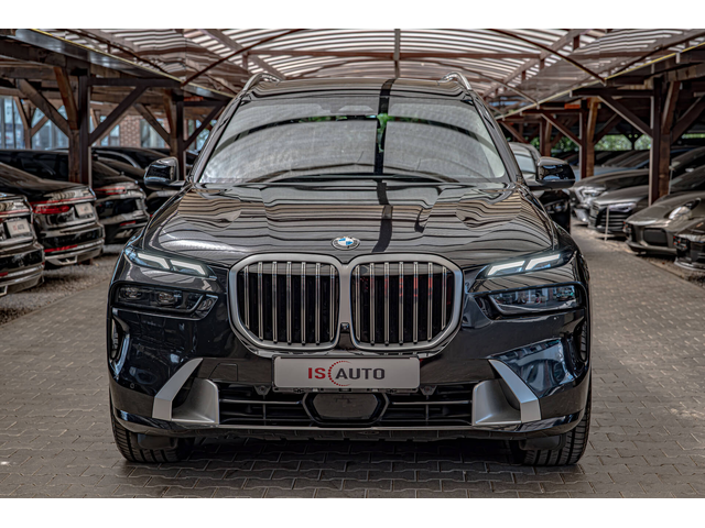 BMW X7 40d/Harman Kardon/HuD/Камера 360/6+1/Панорама/ - автомобили, коли, обяви за нови и употребявани 0