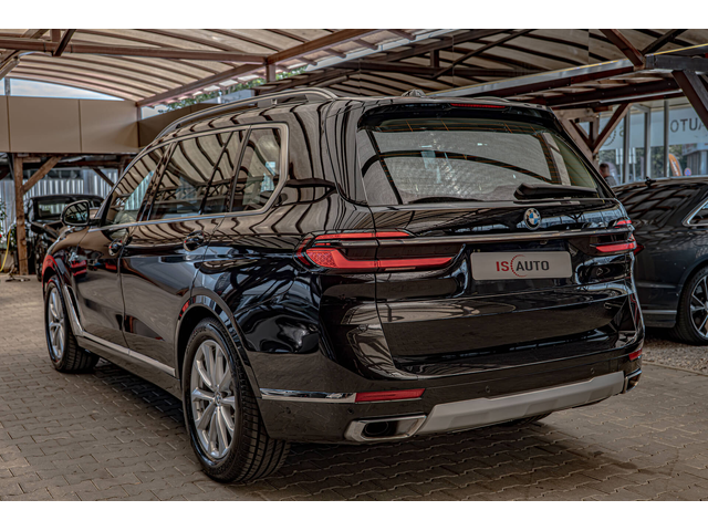 BMW X7 40d/Harman Kardon/HuD/Камера 360/6+1/Панорама/ - автомобили, коли, обяви за нови и употребявани 4