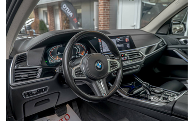 bmw-x7-40i-harman-kardon-panorama-kamera-360-ambient-obduhvane - 5