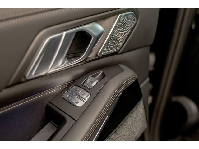 BMW X7 40i/Individual/M-Technik/Bower&Wilkins Diamond/SKY Lounge/HuD - автомобили, коли, обяви за нови и употребявани 10