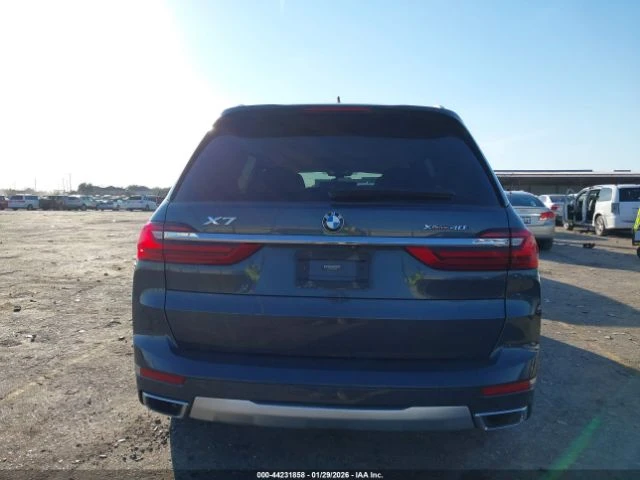 BMW X7 xDrive 40i* HARMAN KARDON* LASER* 360 CAM* DIGITAL - автомобили, коли, обяви за нови и употребявани 3